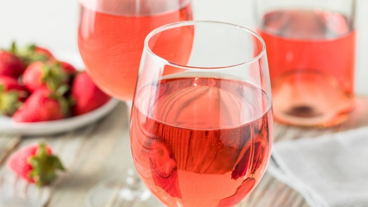 5+2 vinos rosados para el verano que tienes que probar en 2024